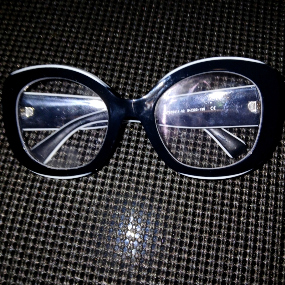 Awesome big glasses